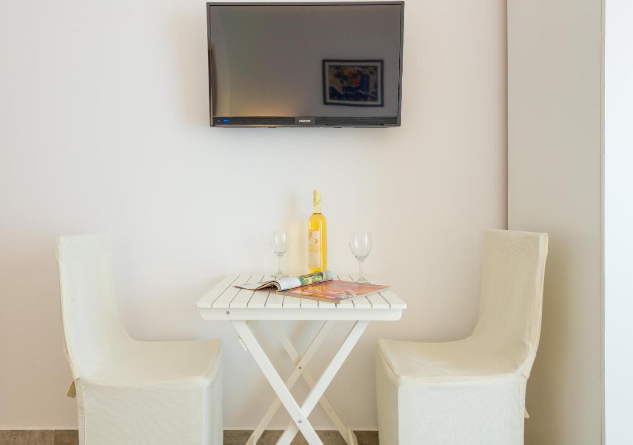 Mihaela & Brigita Bayview Studio Apartments Dubrovnik Bagian luar foto